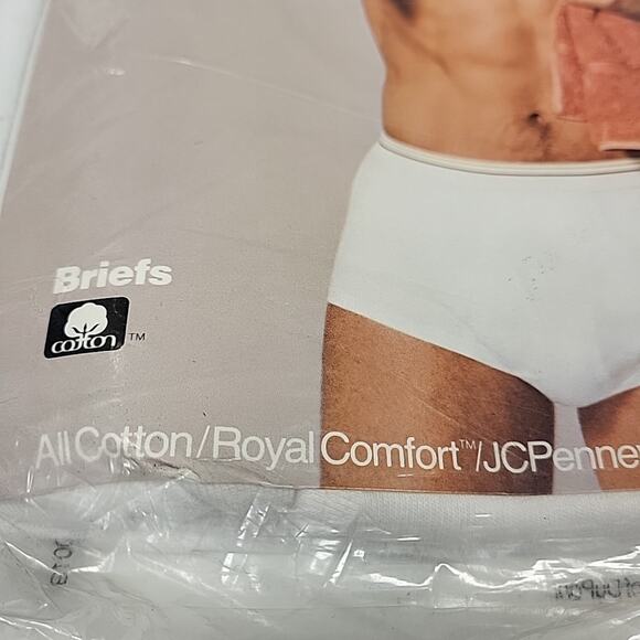 VTG New 1990s JCPenney Royal Comfort Mens Briefs 3 Pair Package Size 34 Made USA - Picture 3 of 7